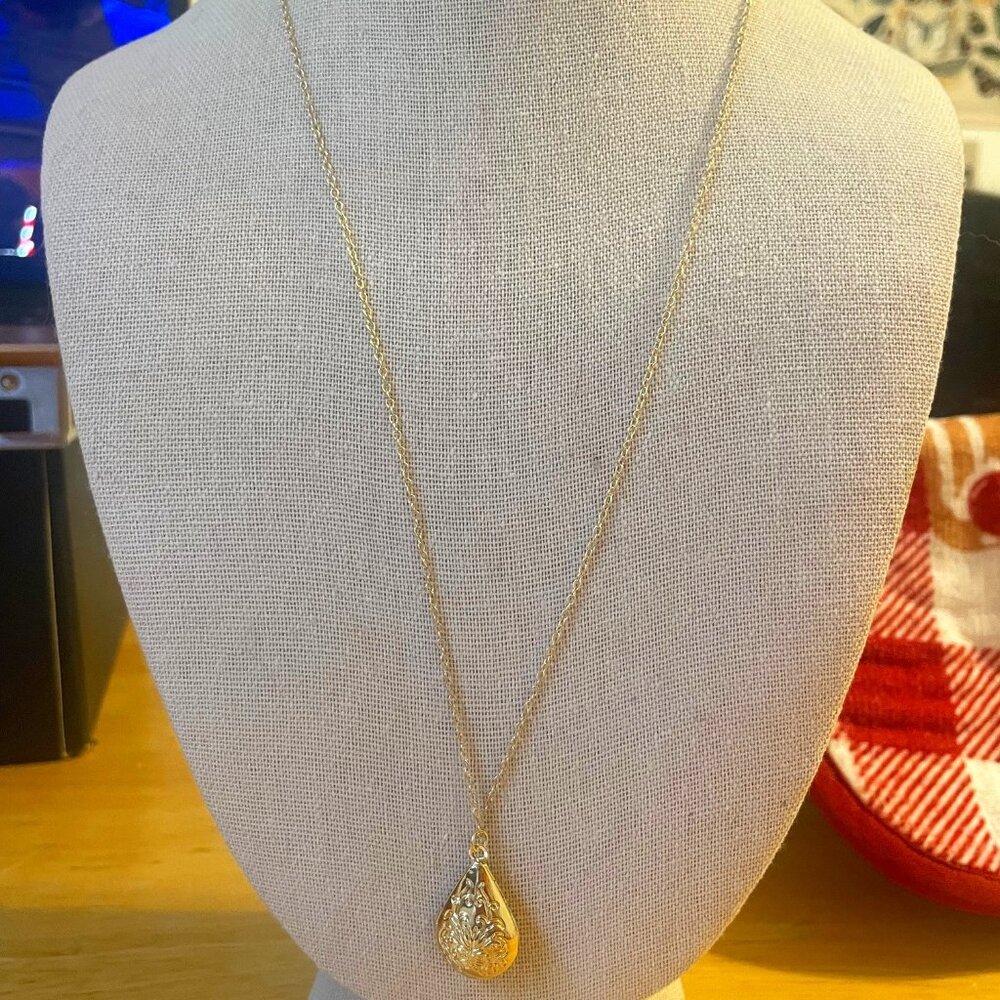 Teardrop Lotus Flower Locket